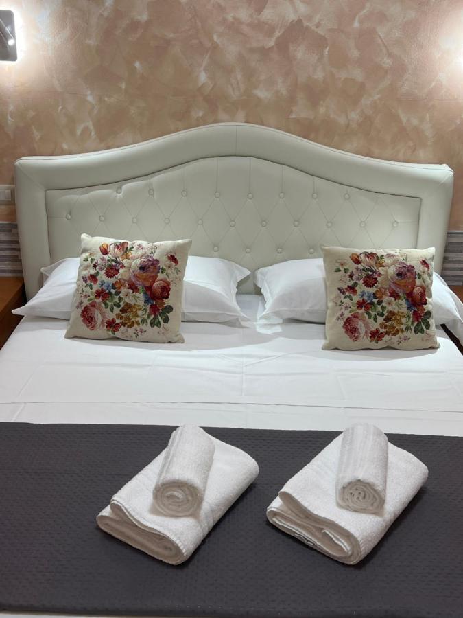 Relax On 2 - Guesthouse Рим Екстериор снимка