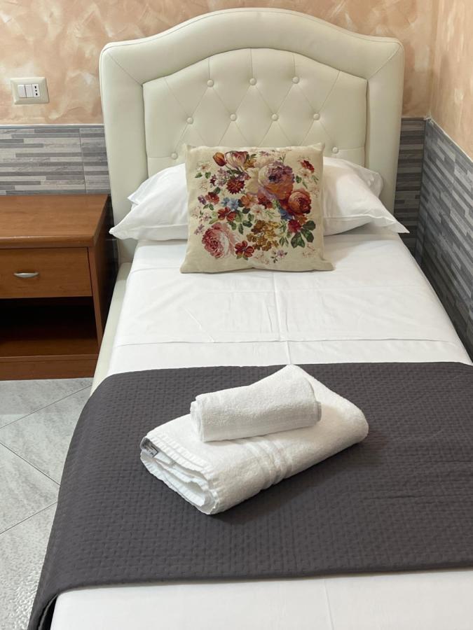 Relax On 2 - Guesthouse Рим Екстериор снимка