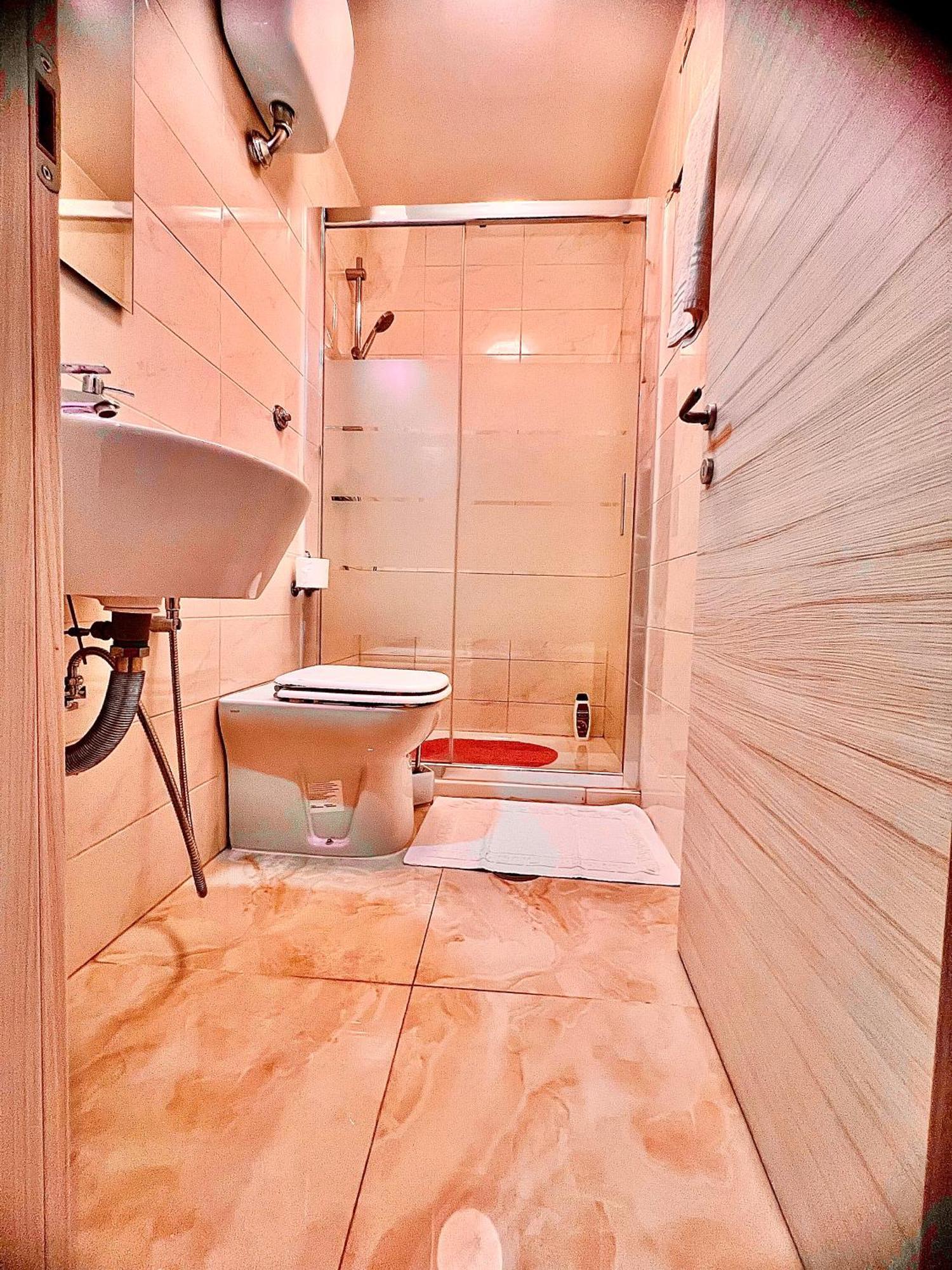 Relax On 2 - Guesthouse Рим Екстериор снимка